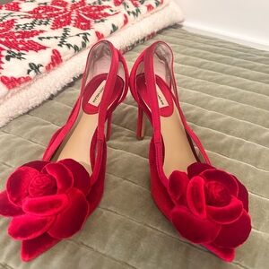 Brand new ANTONIO MELANI Red Velvet Floral Heels